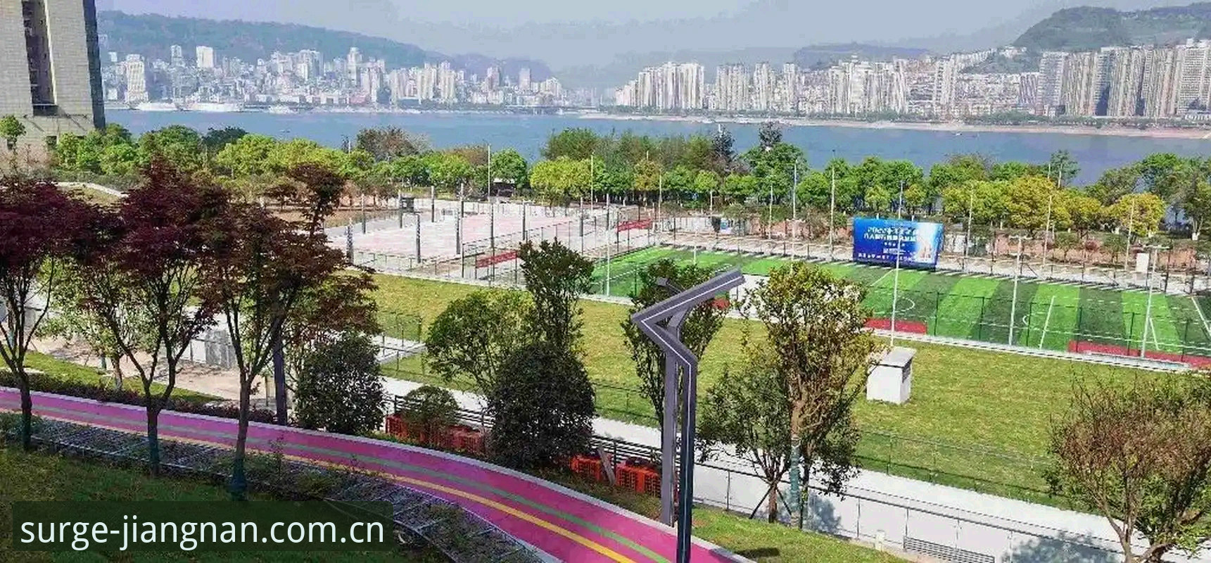 江南体育官网安全 vs 普通体育平台：哪个更适合你的赛事实时体验？